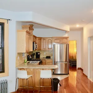 The Topping Three-bedroom Apartment New York